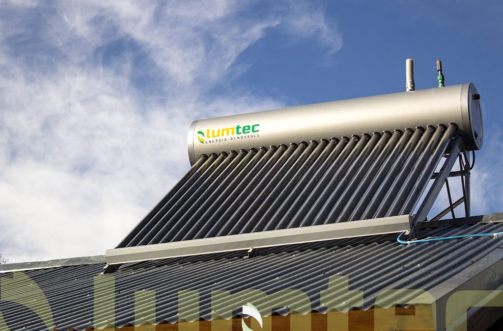 Termotanque solar 250lts y sistema solar fotovoltaico
