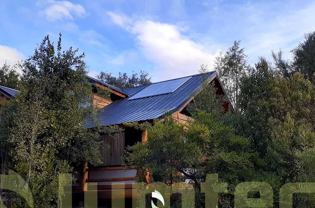Cambio de regulador y ampliación de generación fotovoltaica