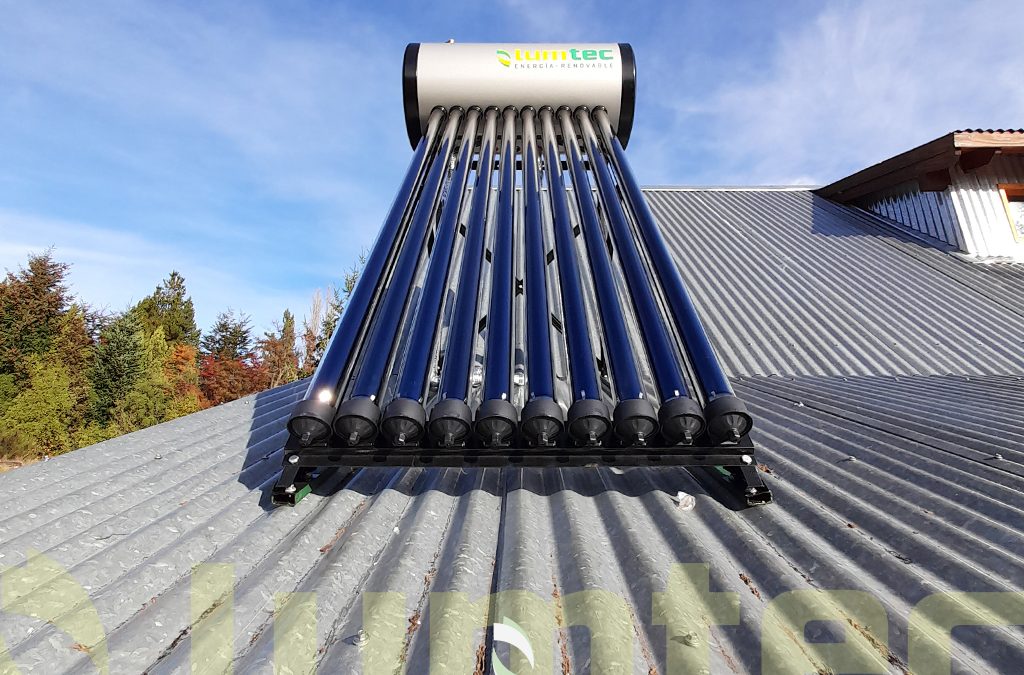 Instalación de termotanque solar para uso familiar