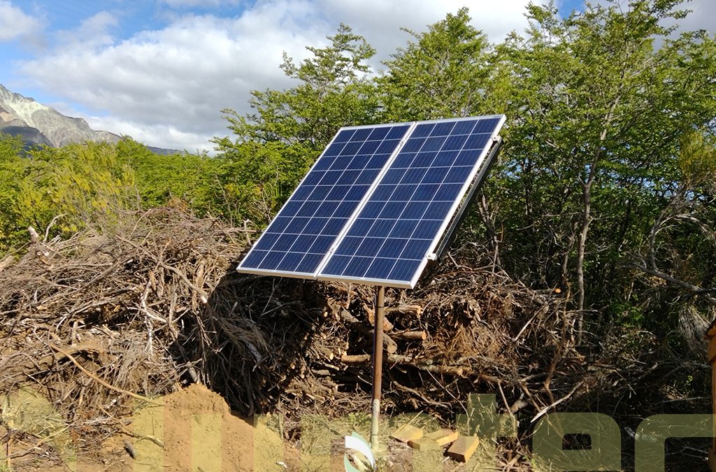 Instalación de un sistema solar en Mallín Ahogado